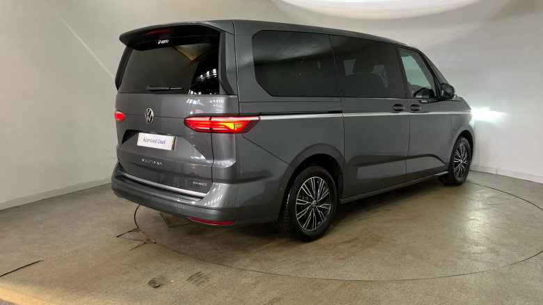 Volkswagen Multivan 1.4 TSI eHybrid Style 5dr LWB DSG Estate